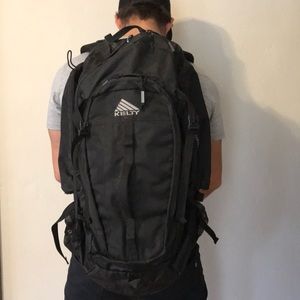 Redwing 50 black backpack